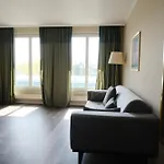 Parkhotel - Rosarium מלון Uetersen