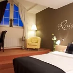 Parkhotel - Rosarium מלון