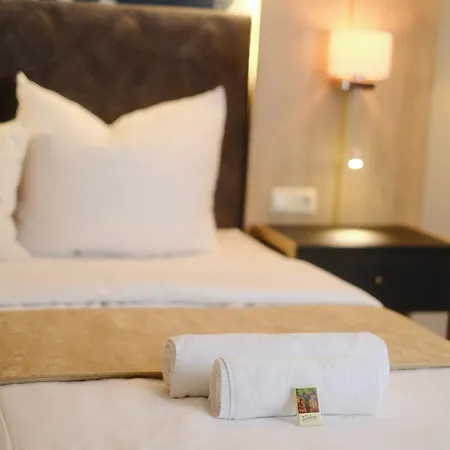 Parkhotel - Rosarium 4*