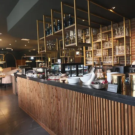Hotel Parkhotel - Rosarium 4*