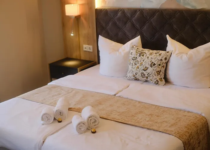 Parkhotel - Rosarium 4*